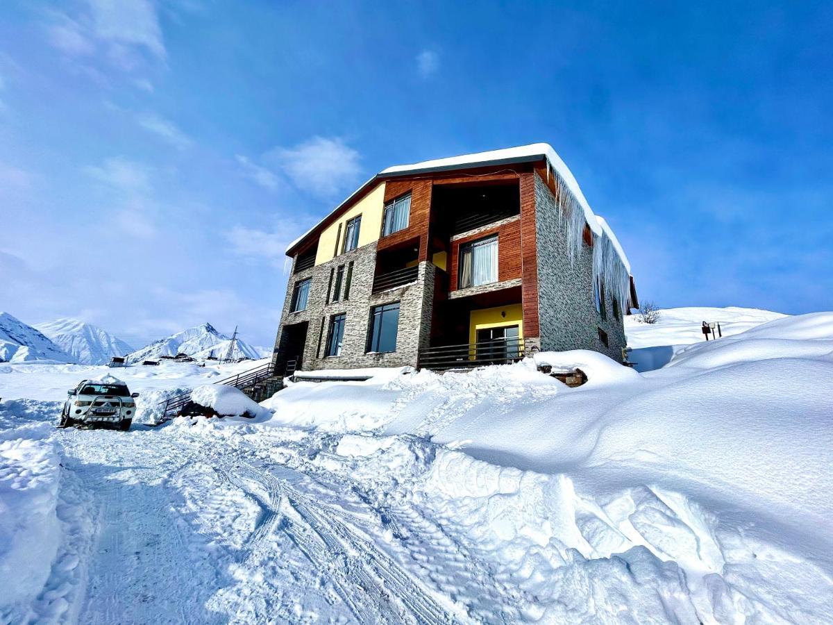 Dandelion Hotel Gudauri Ganisi Buitenkant foto