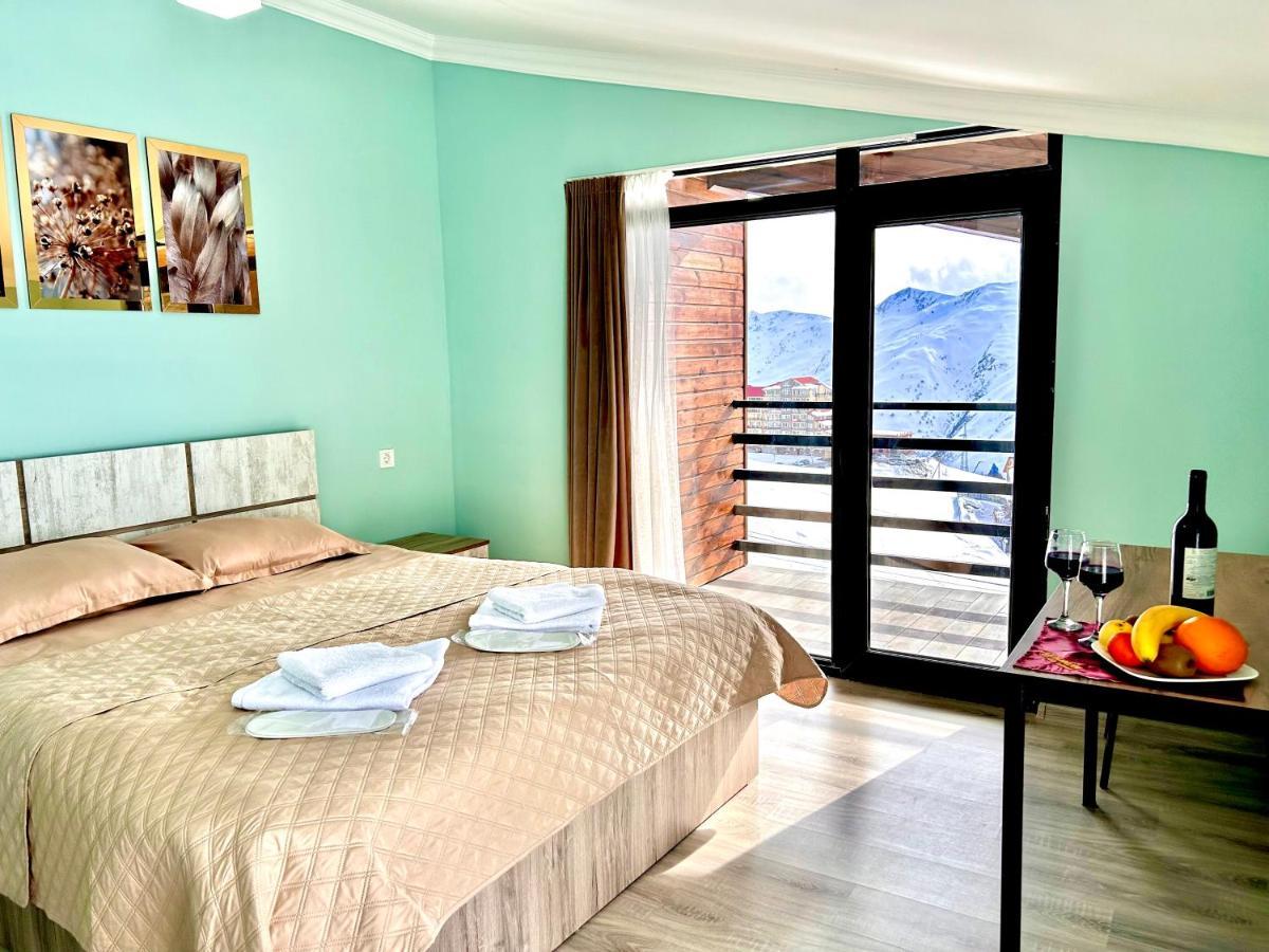 Dandelion Hotel Gudauri Ganisi Buitenkant foto